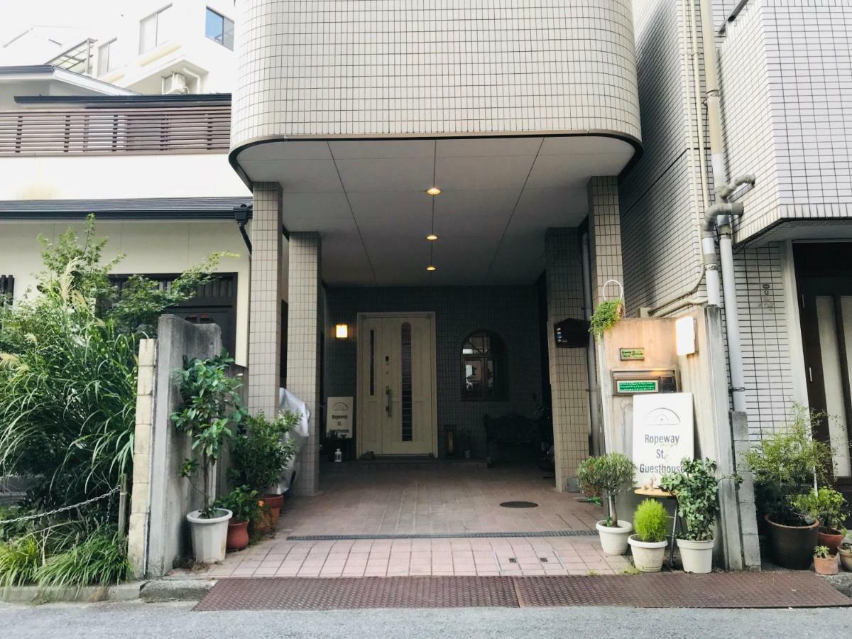 Ropeway St. Guesthouse Matsuyama  Exterior foto